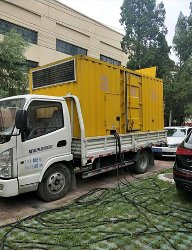 富顺发电车出租-柴油发电机组排烟系统设计要求及其考虑因素