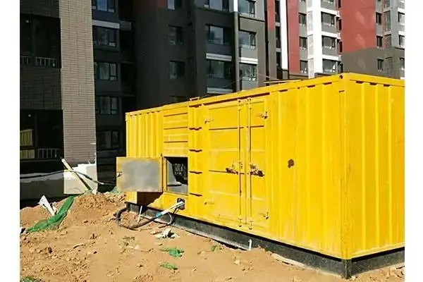富顺发电机租赁中燃油压力过低会对发动机的哪些部件造成损坏？